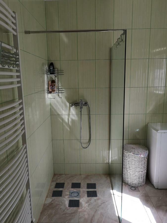 Apartment Igor - Holiday Home Ostarije エクステリア 写真